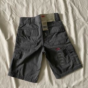Levi's Boys Cargo Shorts ~~ 5 Reg.